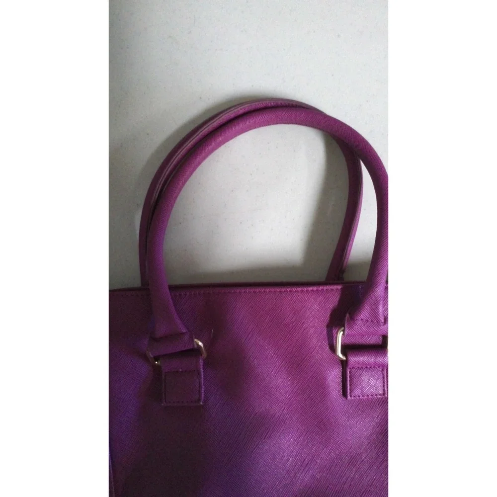 Purple Saffiano Faux Leather Tote Bag Gold Hardware Striped‎ Lining Shopper
